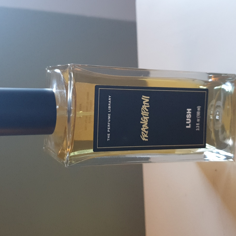 Lush Frangipani 100 ml/3.3 oz